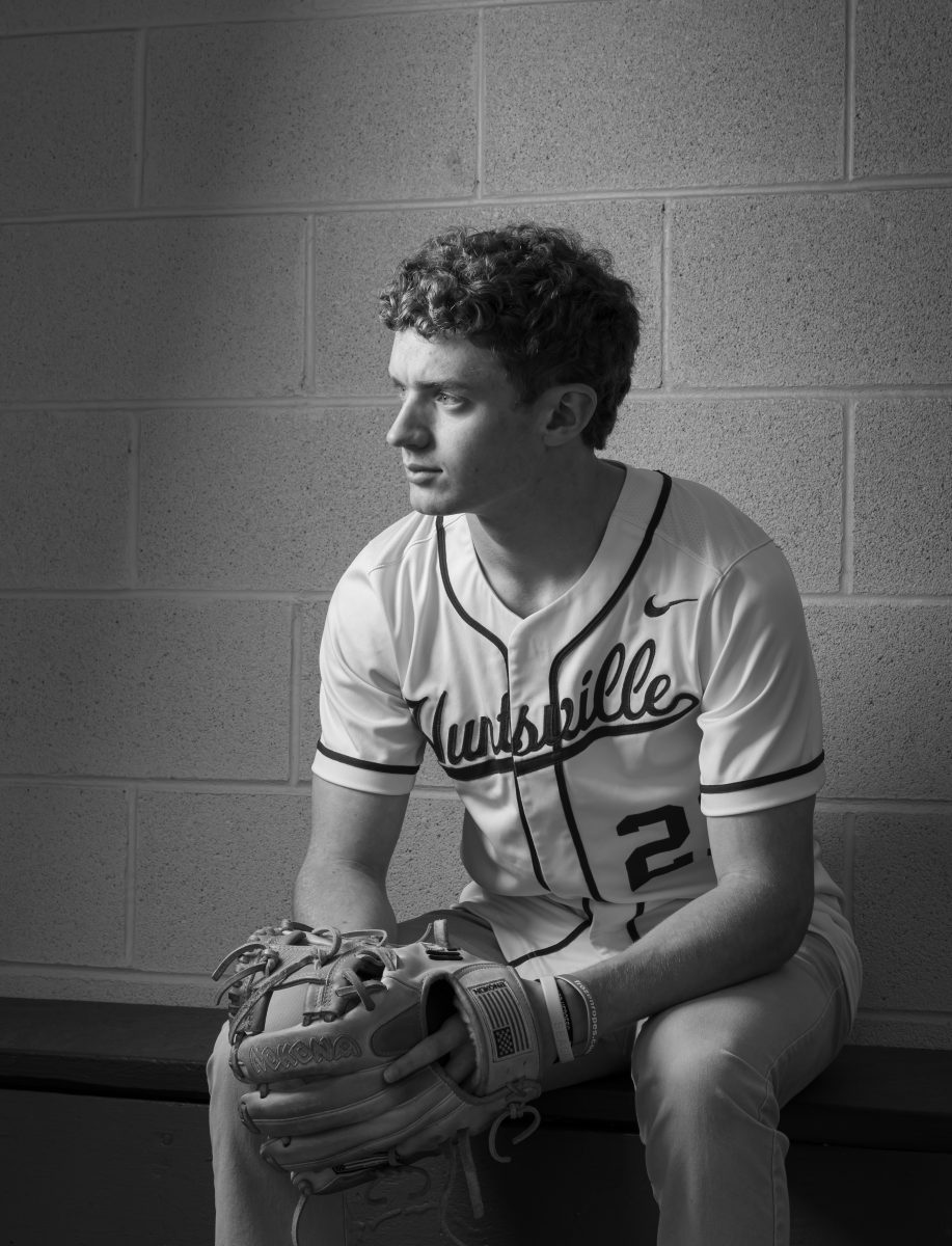 Baseball senior portrait photography serving Arab AL